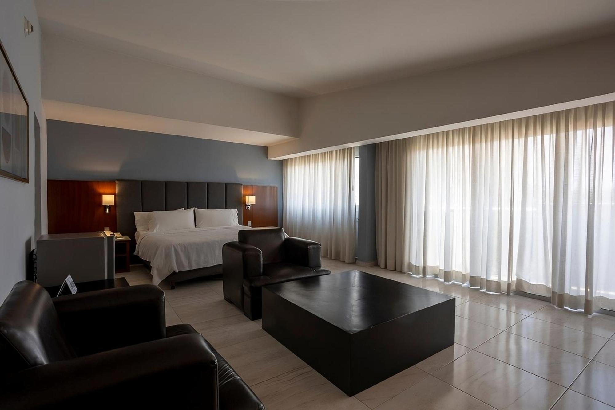 Holiday Inn Puebla Finsa By Ihg Exterior photo